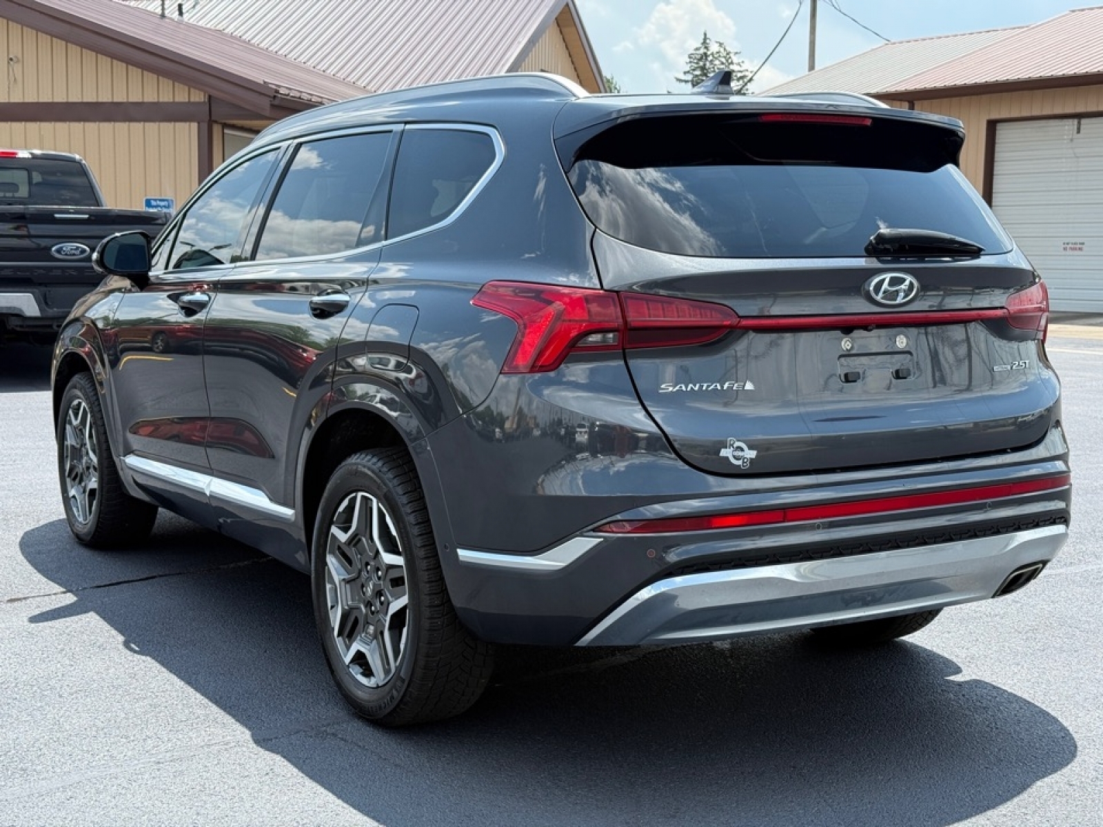 2021 Hyundai Santa Fe Ultimate Calligraphy, 38576, Photo