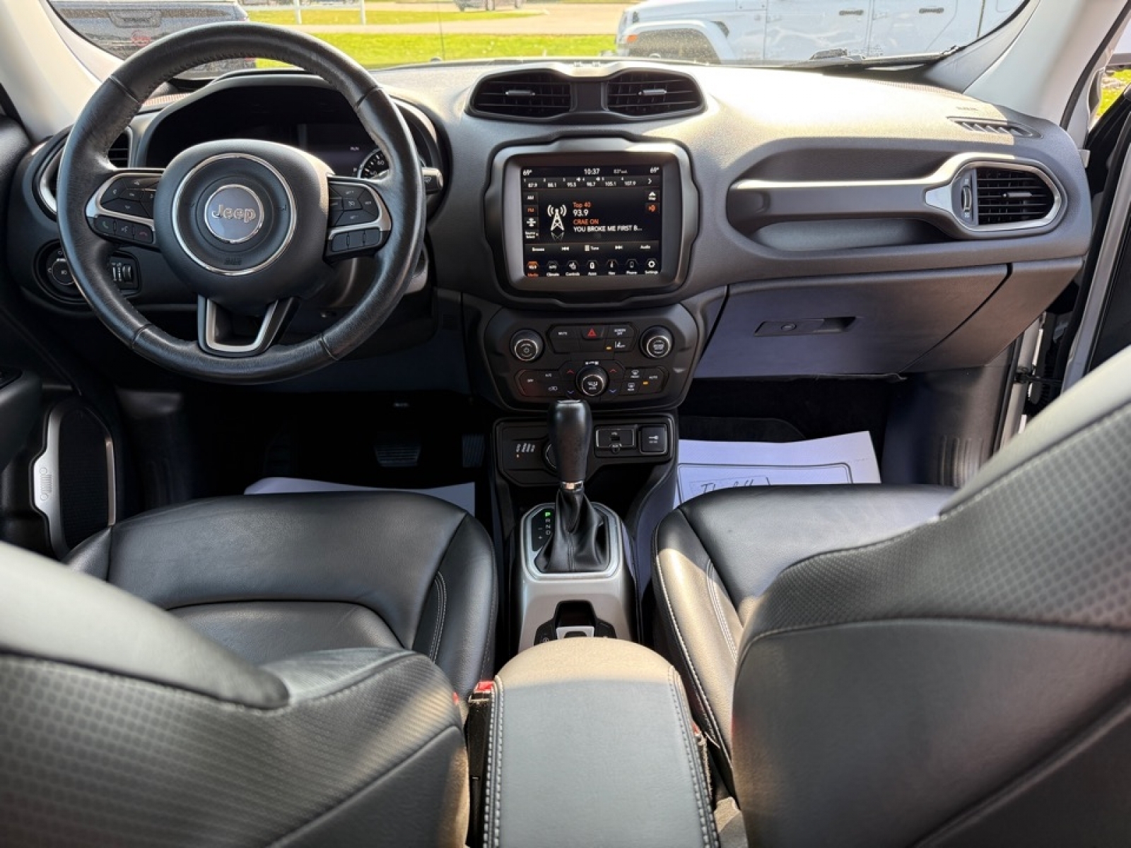 2021 Jeep Renegade Limited 4X4, 38421, Photo