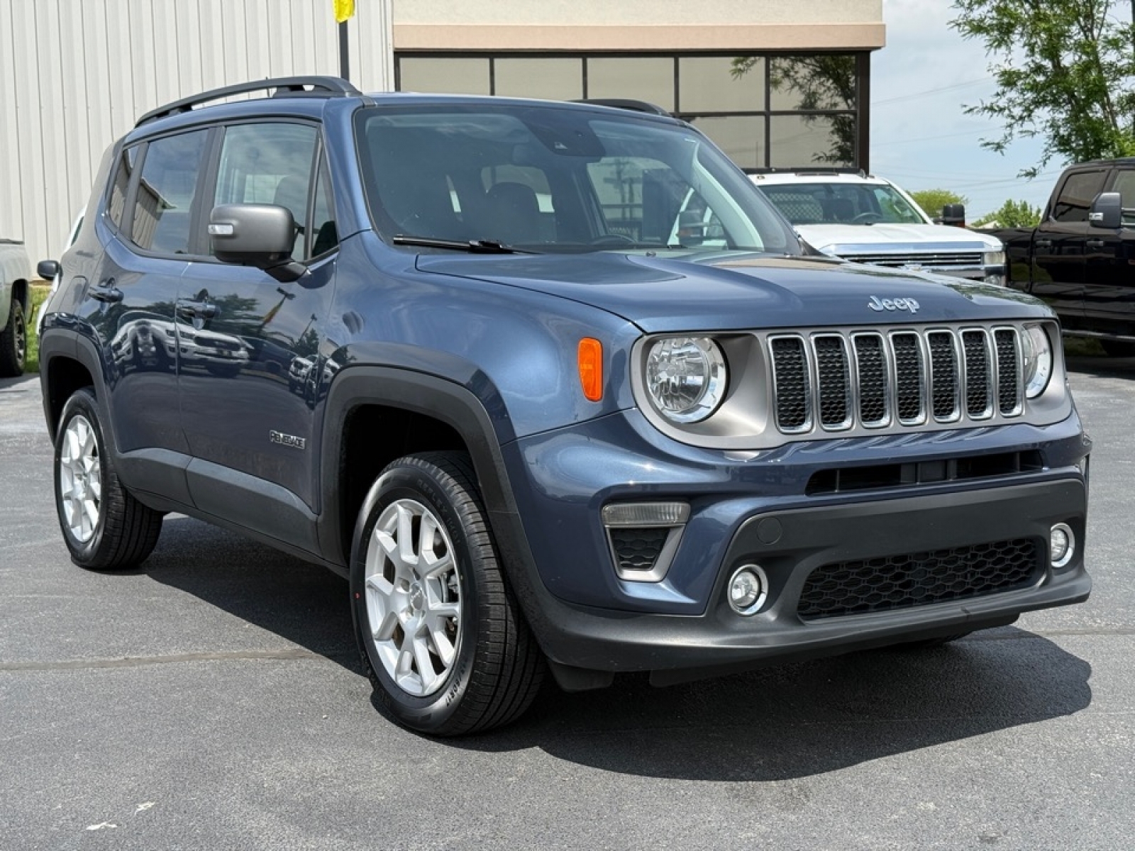 2021 Jeep Renegade Limited photo 2