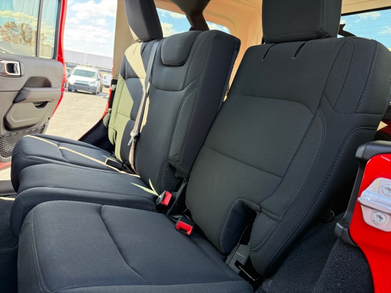 2021 Jeep Wrangler Unlimited Sahara, 38481B, Photo