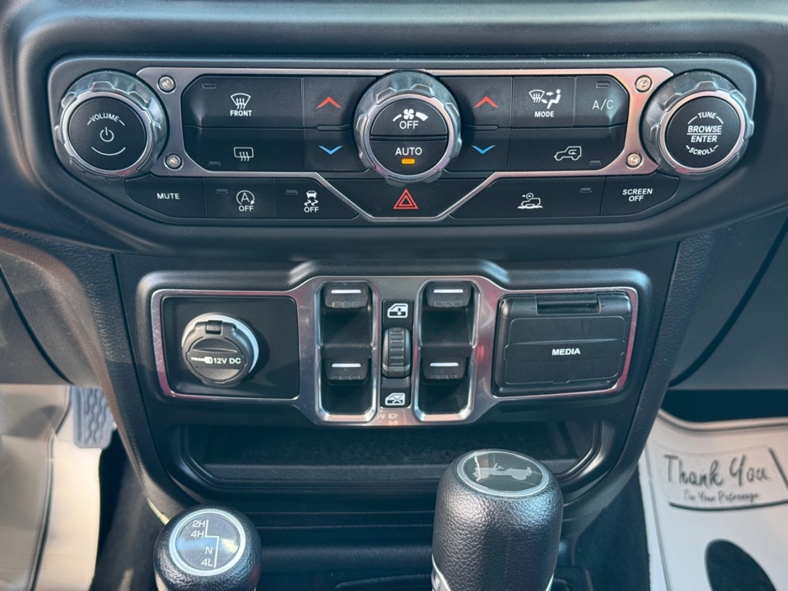 2021 Jeep Wrangler Unlimited Sahara, 38481B, Photo