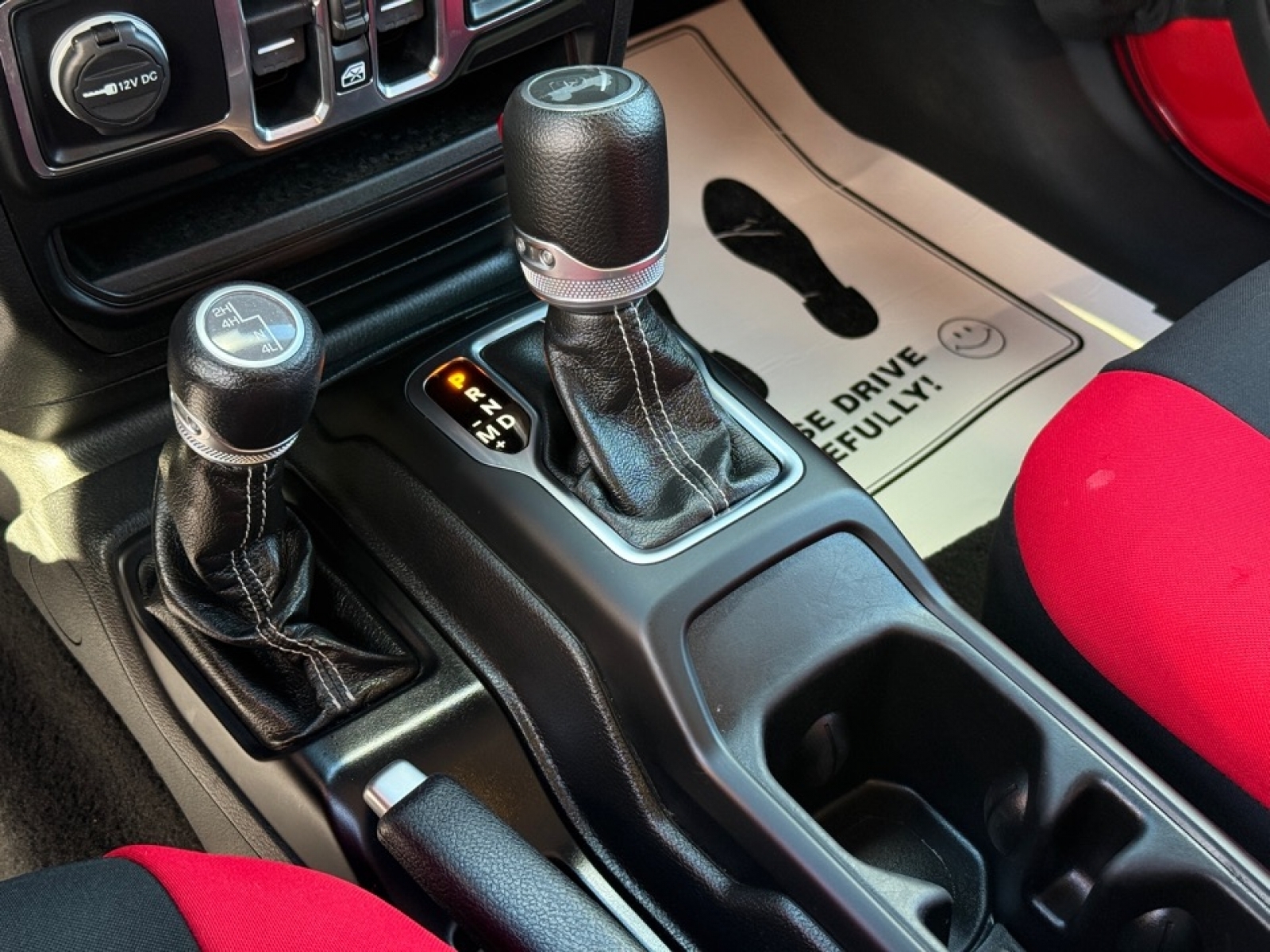 2021 Jeep Wrangler Unlimited Sahara, 38481B, Photo