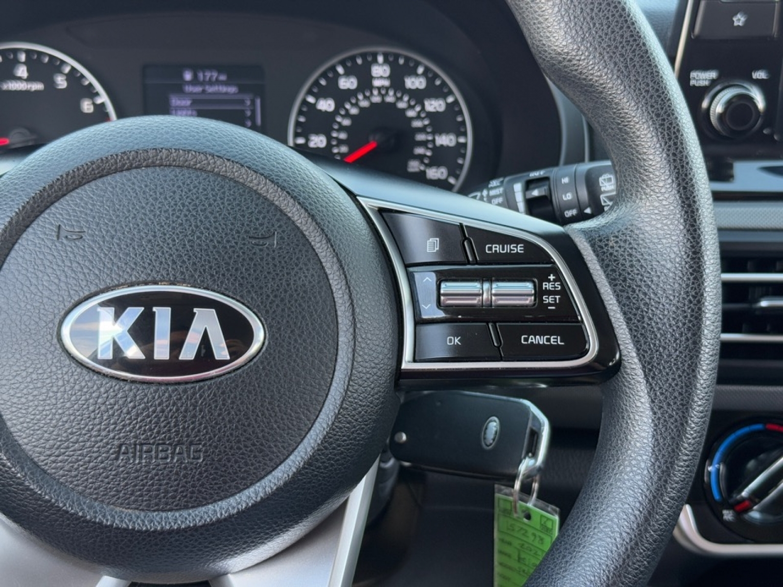 2021 Kia Seltos LX, 39007, Photo