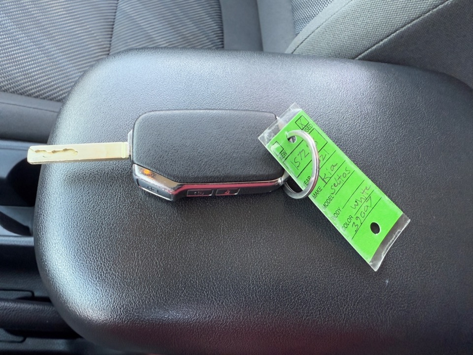 2021 Kia Seltos LX, 39007, Photo