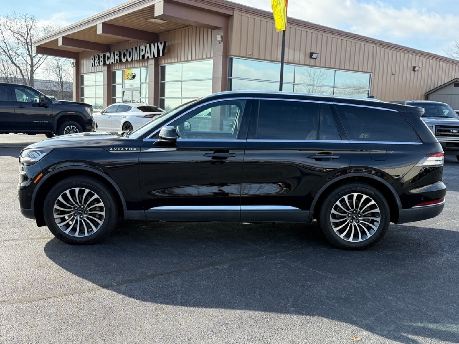 2021 Lincoln Aviator image