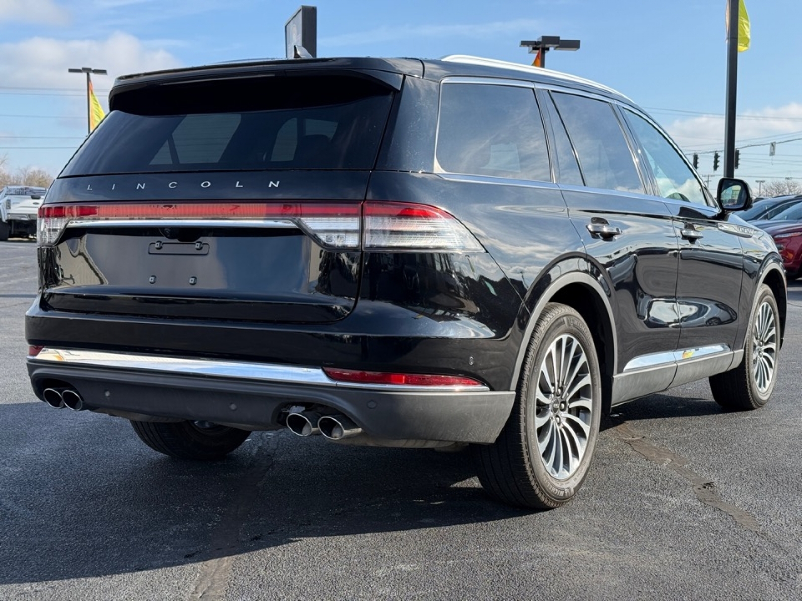 2021 Lincoln Aviator image