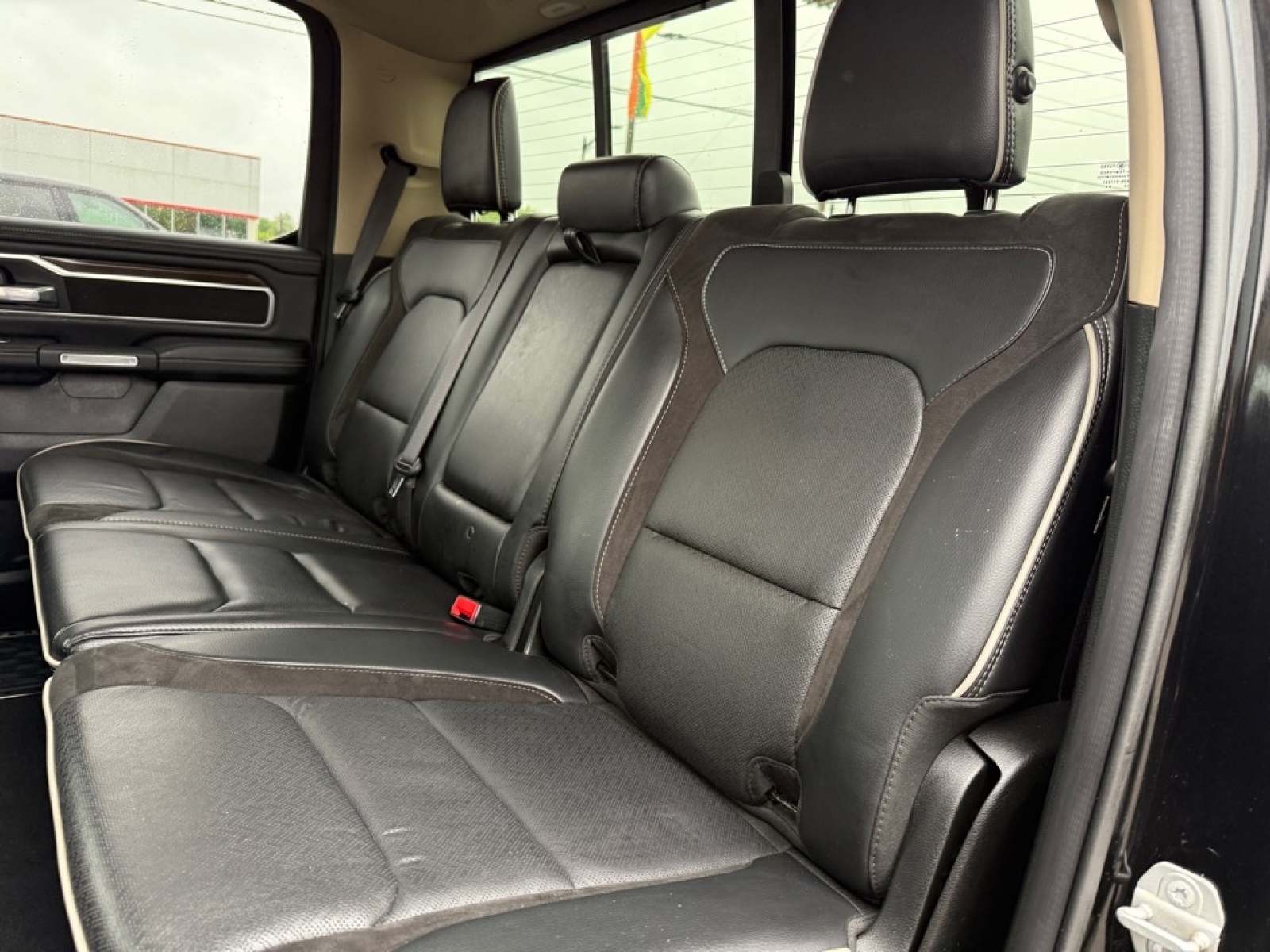2021 Ram 1500 Laramie photo 17