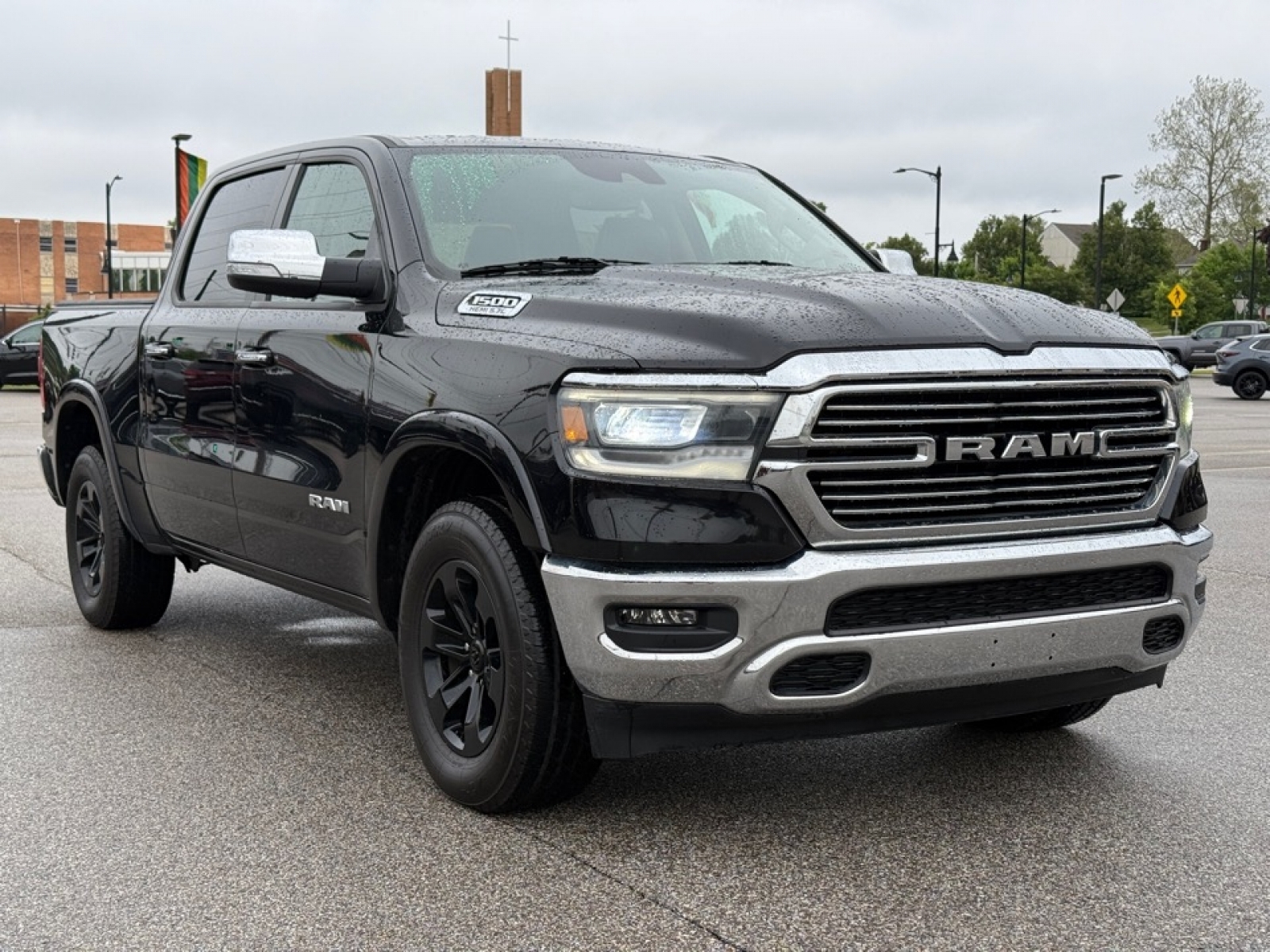 2021 Ram 1500 Laramie photo 2