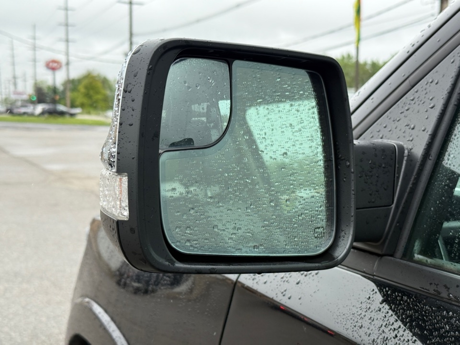 2021 Ram 1500 Laramie photo 34