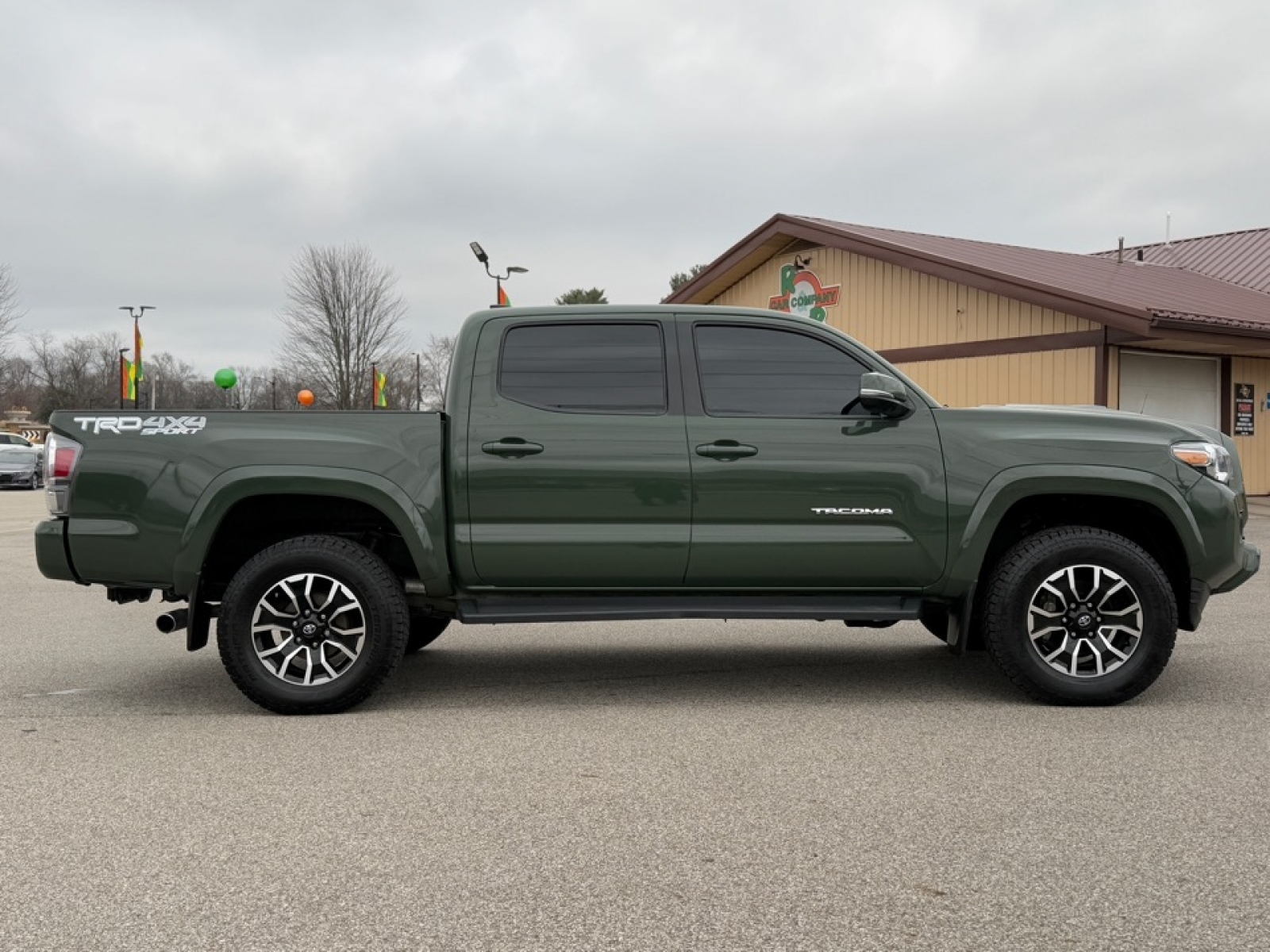 2021 Toyota Tacoma image