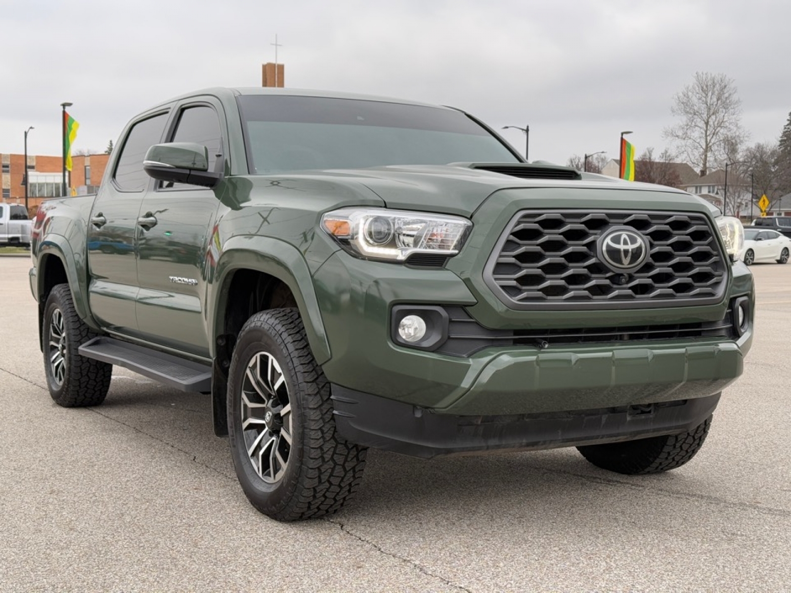 2021 Toyota Tacoma image