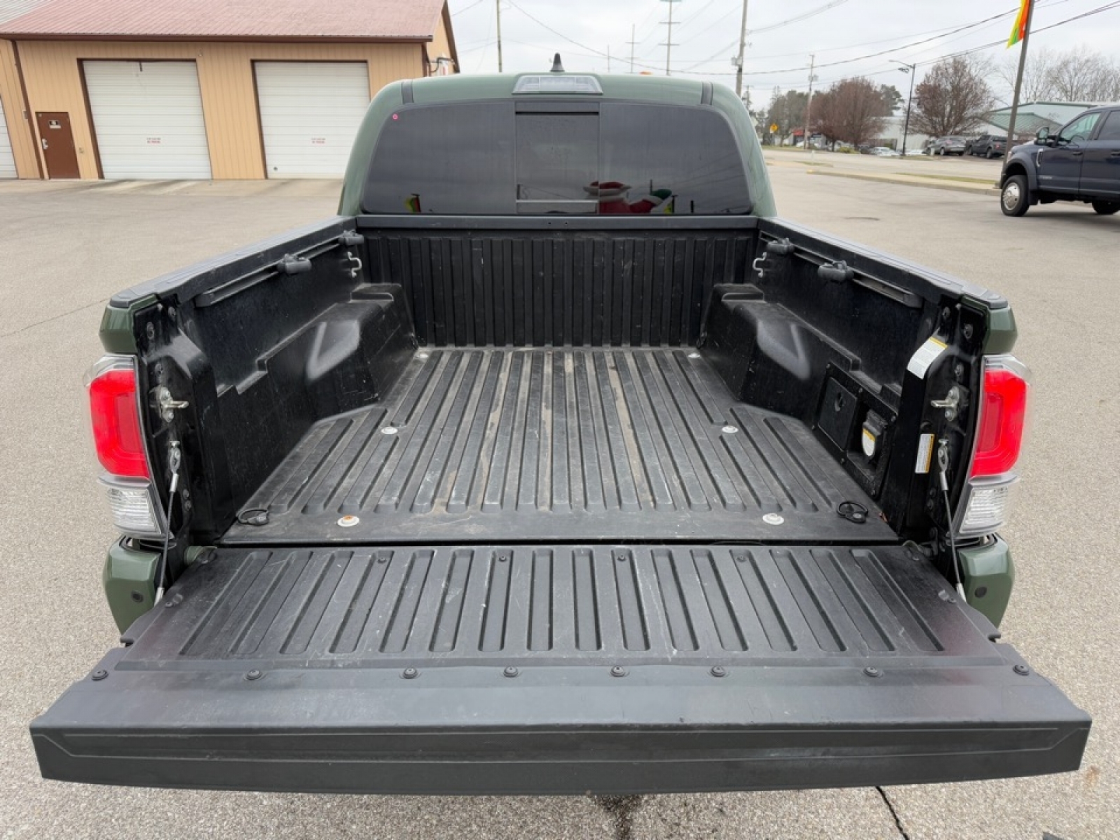 2021 Toyota Tacoma image