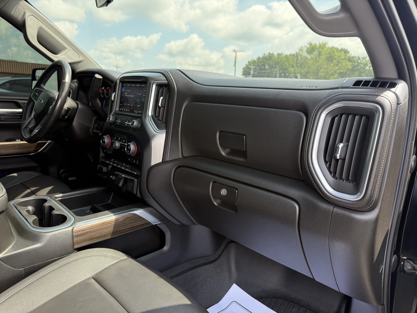 2022 Chevrolet Silverado 1500 LTD 4WD Crew Cab Short Bed LT Trail Boss, 38600, Photo