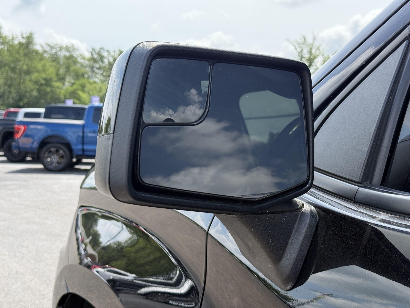 2022 Chevrolet Silverado 1500 LTD 4WD Crew Cab Short Bed LT Trail Boss, 38600, Photo