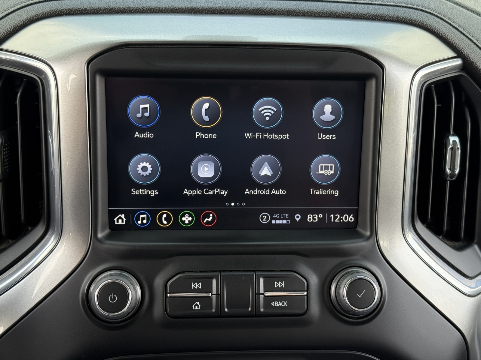 2022 Chevrolet Silverado 1500 LTD 4WD Crew Cab Short Bed LT Trail Boss, 38600, Photo