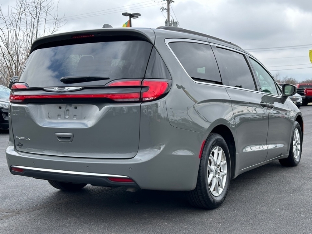 2022 Chrysler Pacifica