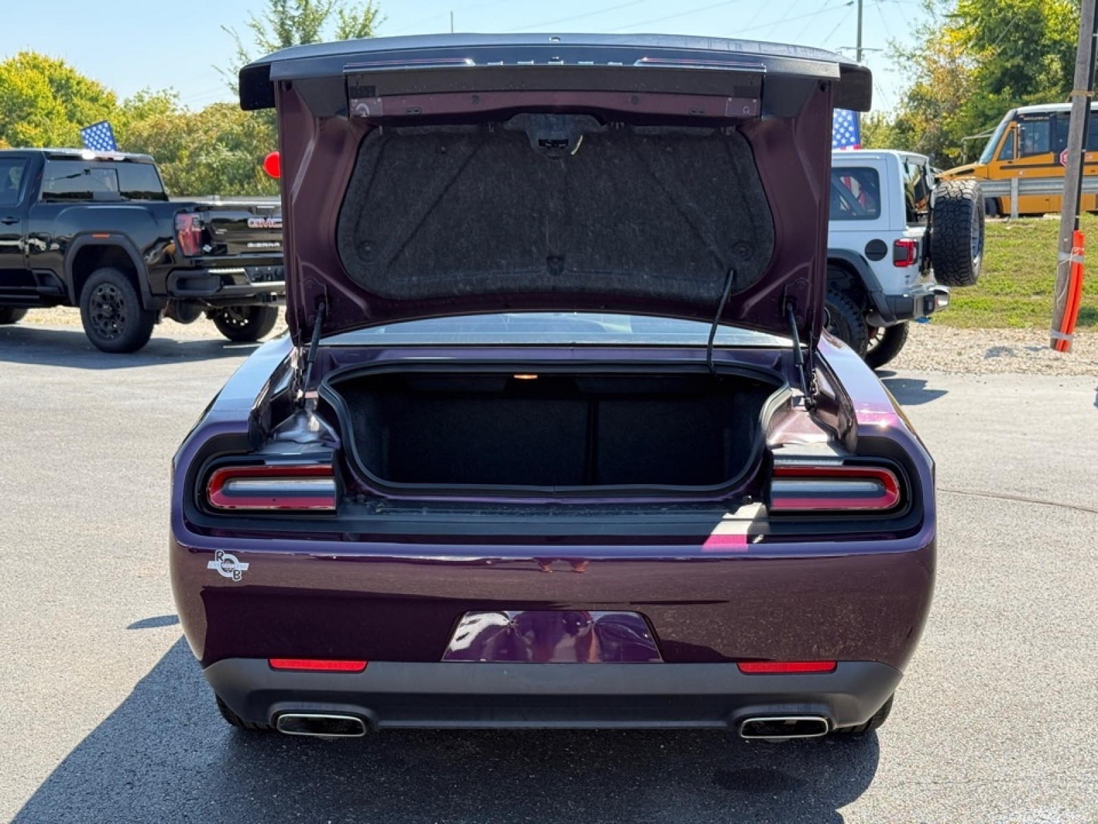 2022 Dodge Challenger SXT, 38924, Photo