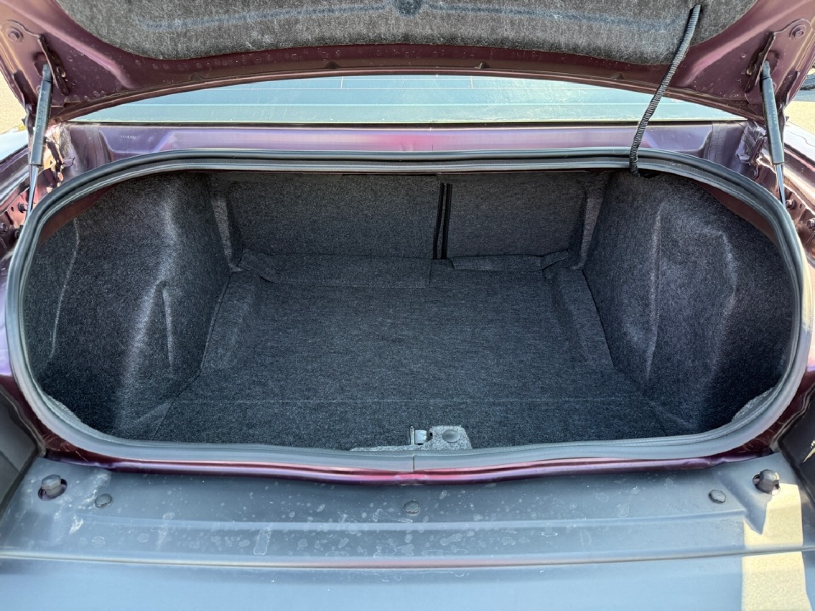 2022 Dodge Challenger SXT, 38924, Photo