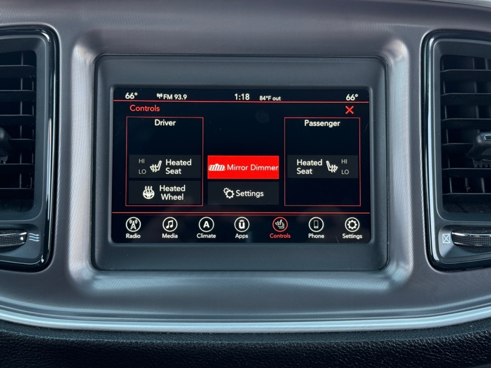 2022 Dodge Challenger SXT, 38924, Photo