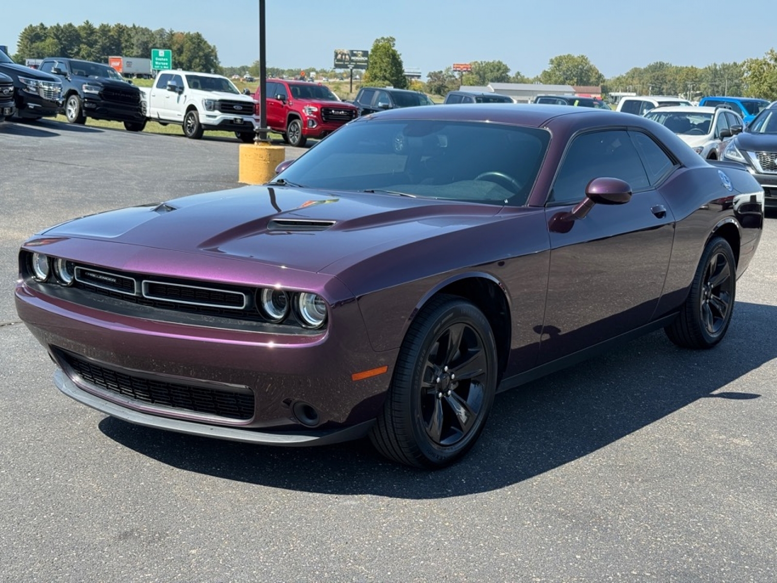 2022 Dodge Challenger SXT, 38924, Photo