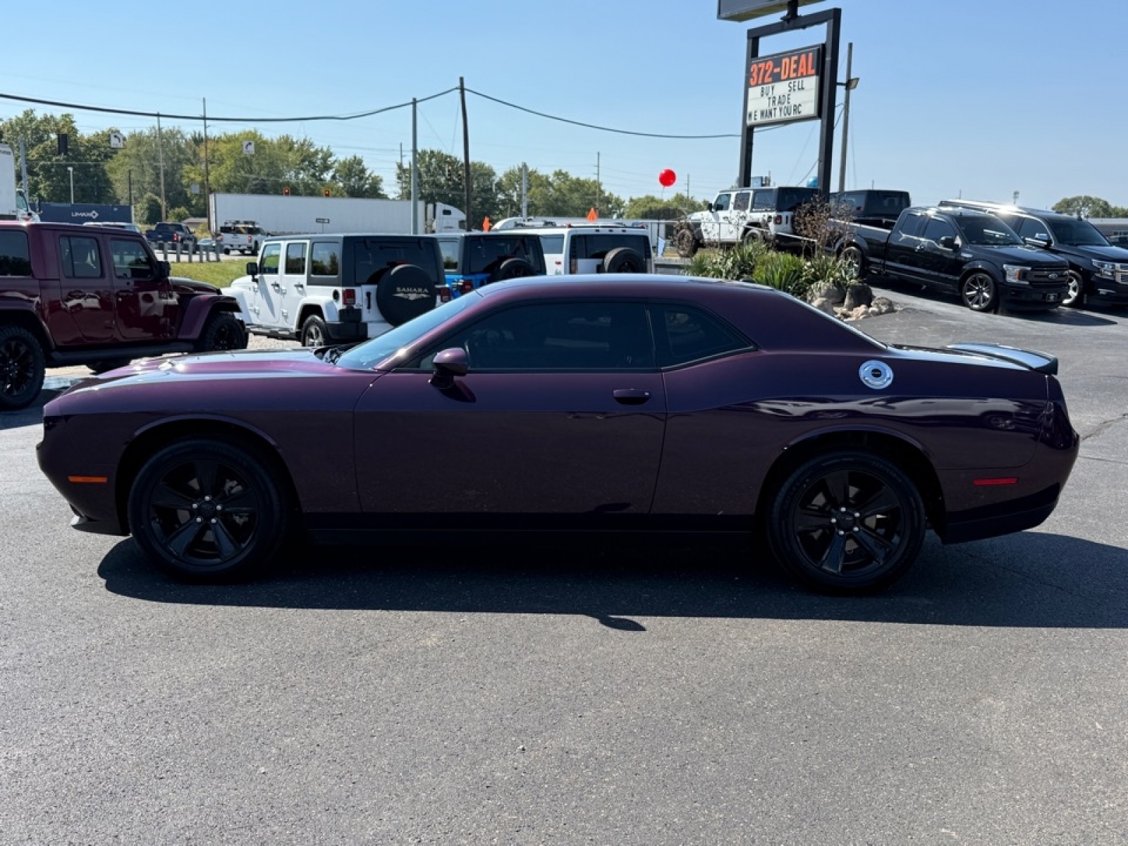 2022 Dodge Challenger SXT, 38924, Photo