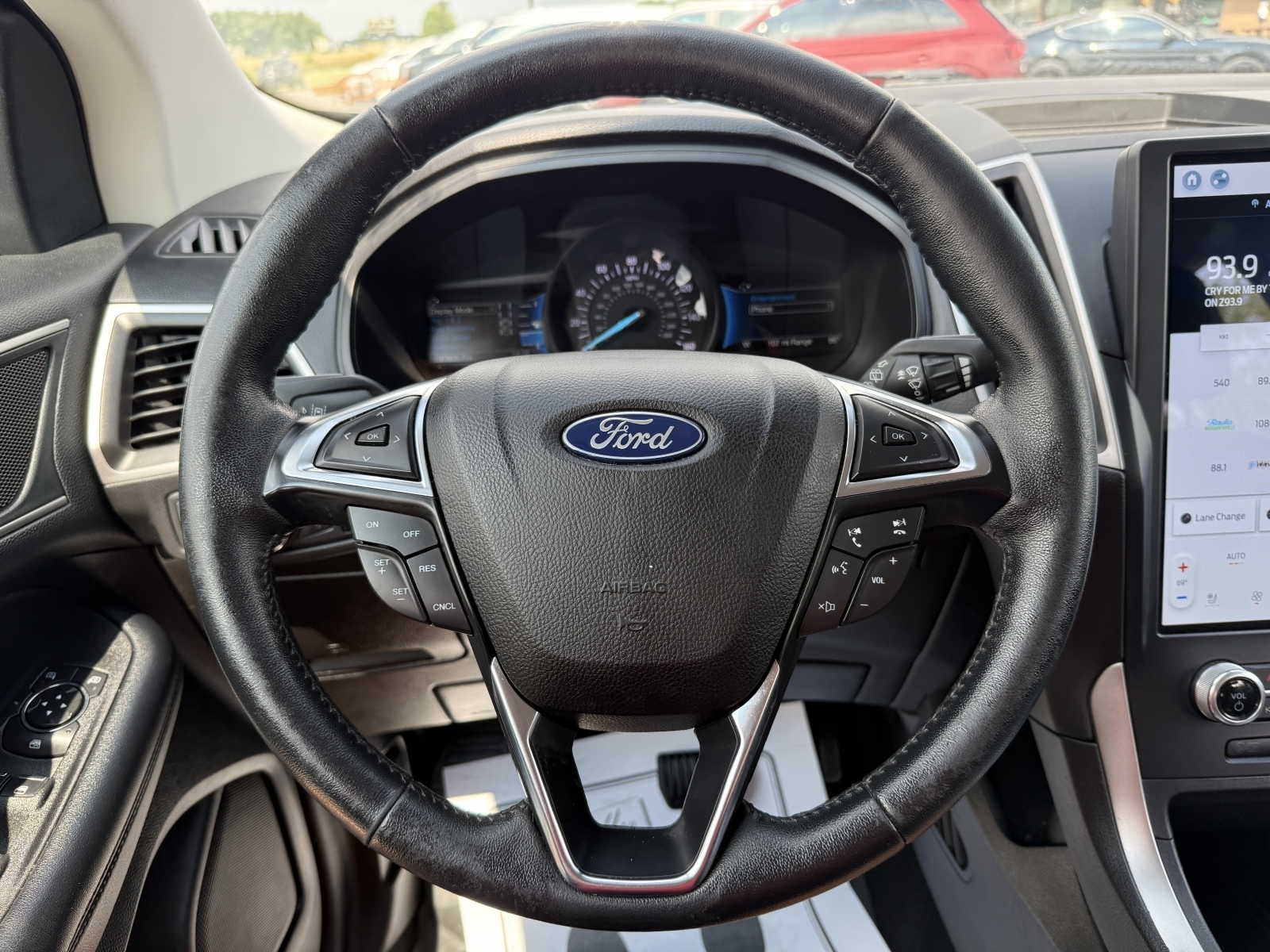 2022 Ford Edge SEL, 38665, Photo