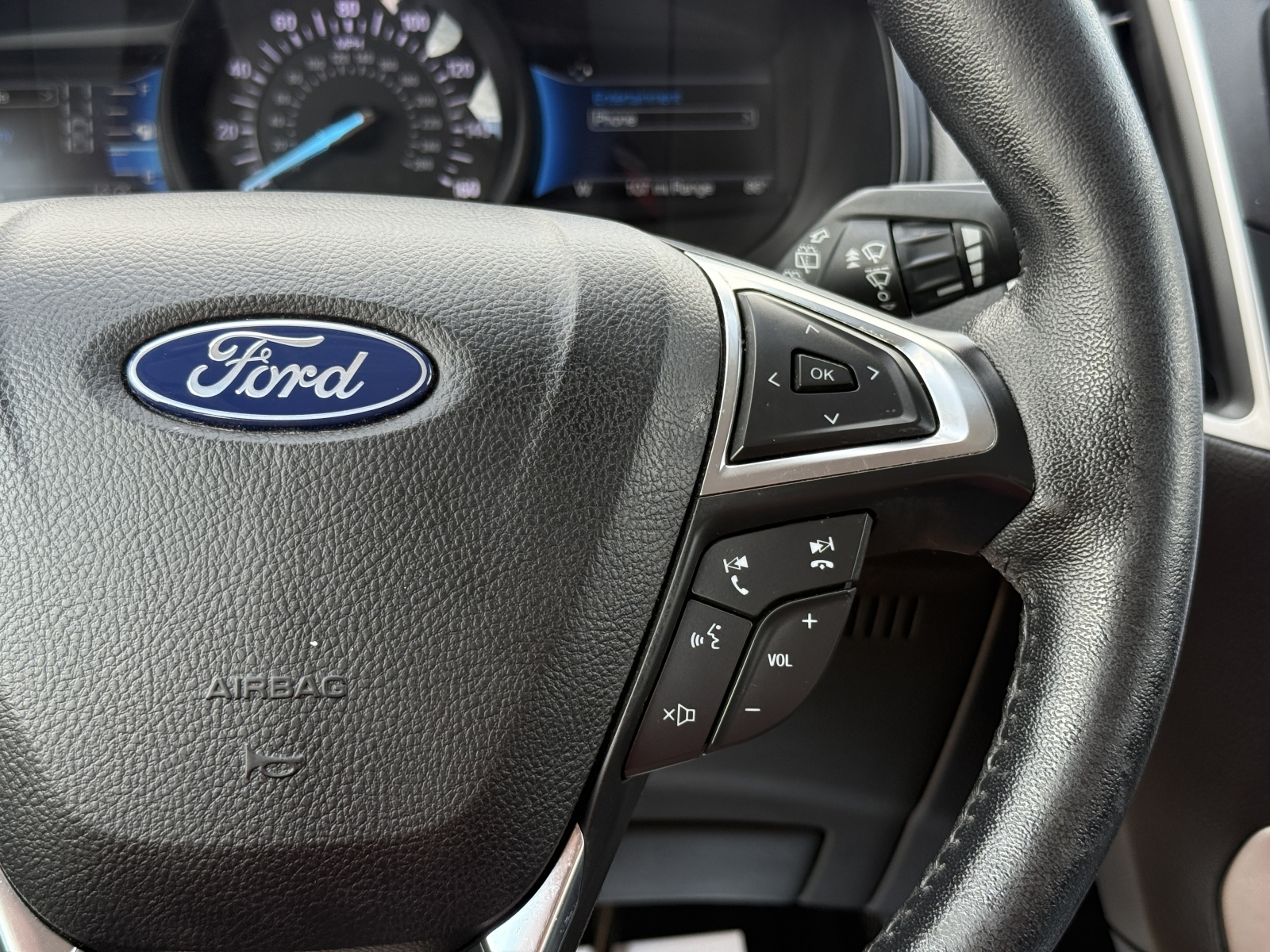 2022 Ford Edge SEL, 38665, Photo