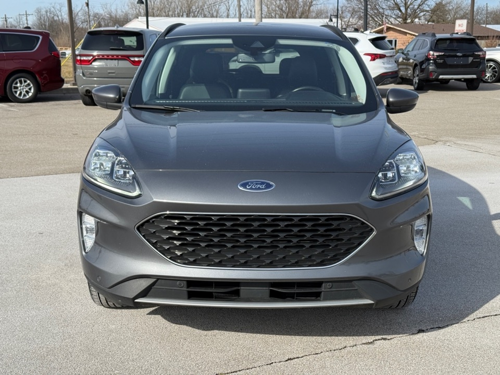 2022 Ford Escape Titanium photo 3
