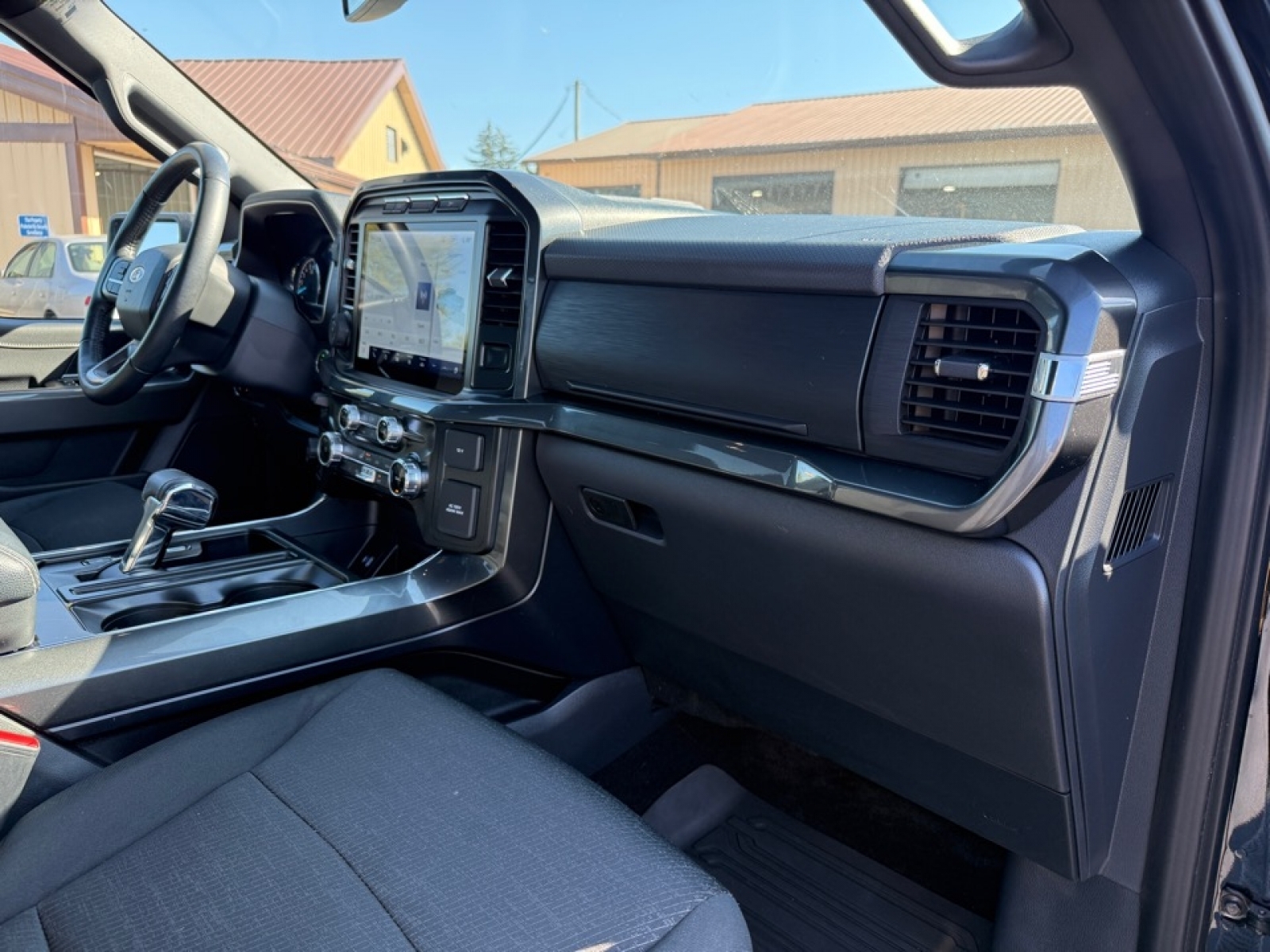 2022 Ford F-150 XLT, 39010, Photo