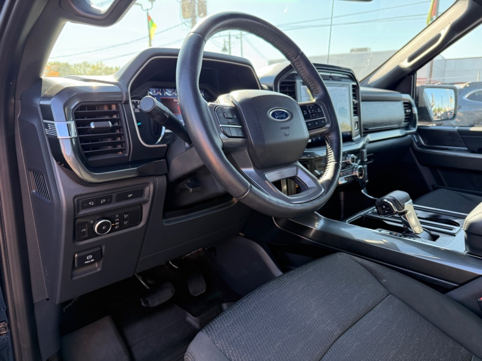 2022 Ford F-150 XLT, 39010, Photo