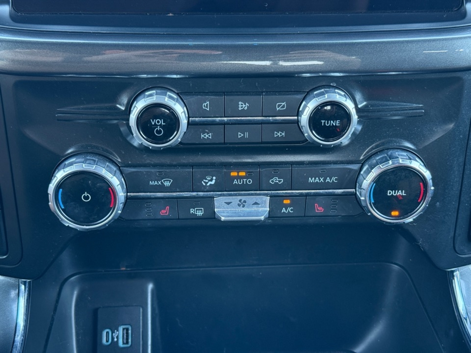 2022 Ford F-150 XLT, 39010, Photo