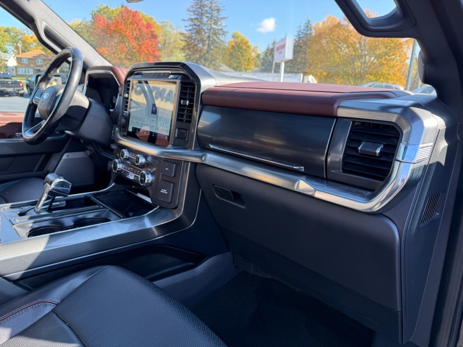 2022 Ford F-150 Lariat, 39145, Photo