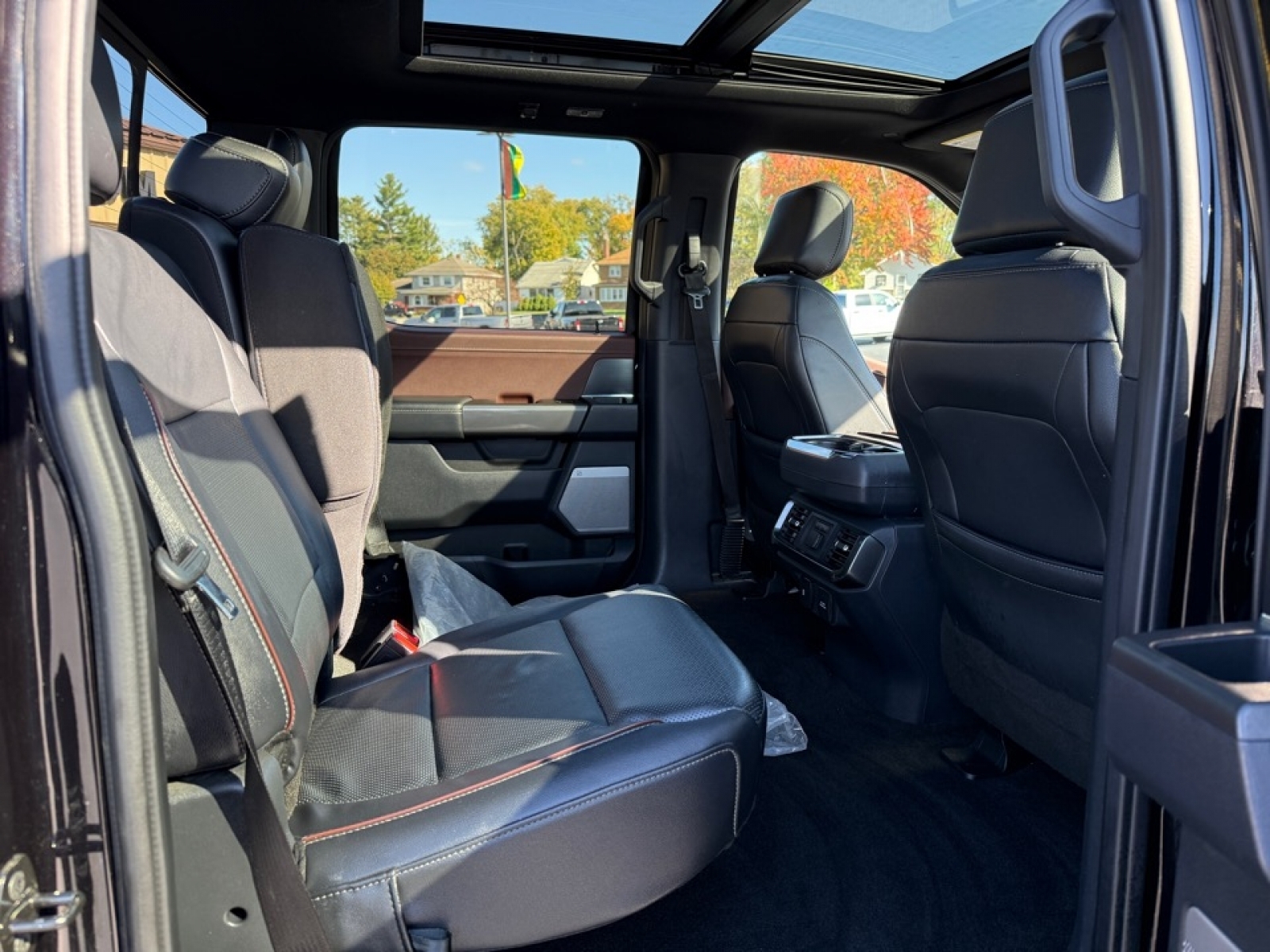 2022 Ford F-150 Lariat, 39145, Photo