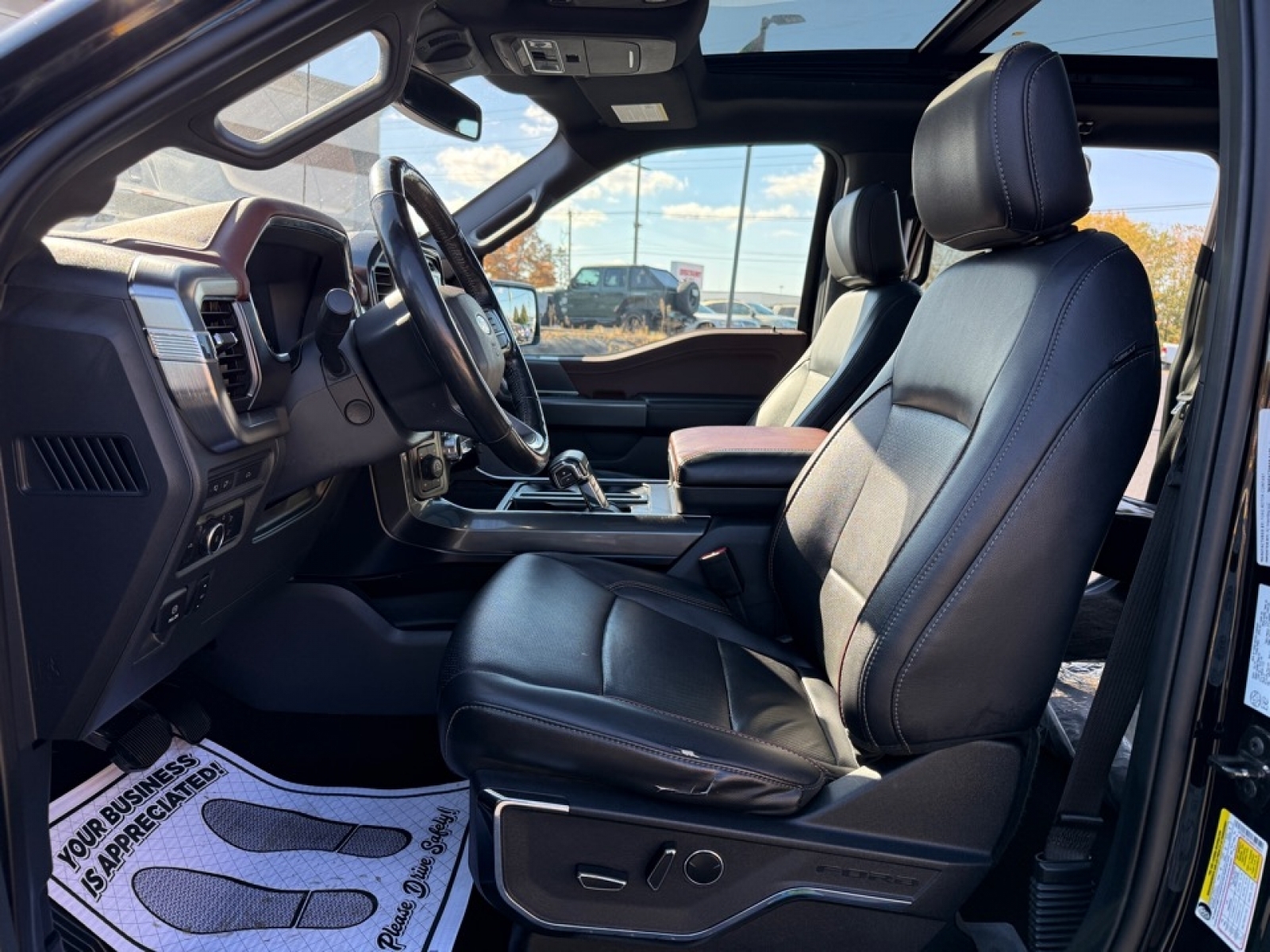 2022 Ford F-150 Lariat, 39145, Photo