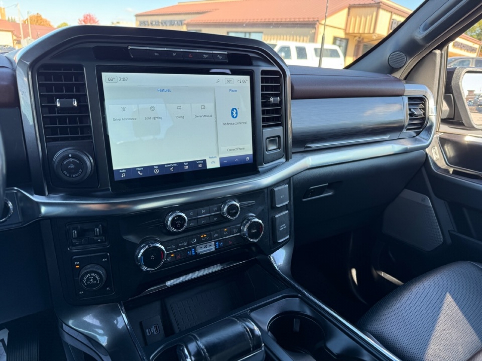 2022 Ford F-150 Lariat, 39145, Photo