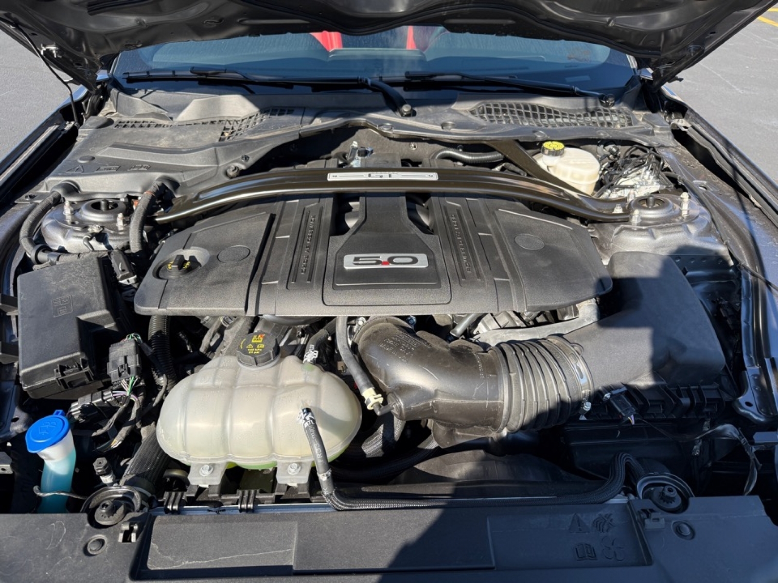 2022 Ford Mustang GT Premium, 39147, Photo