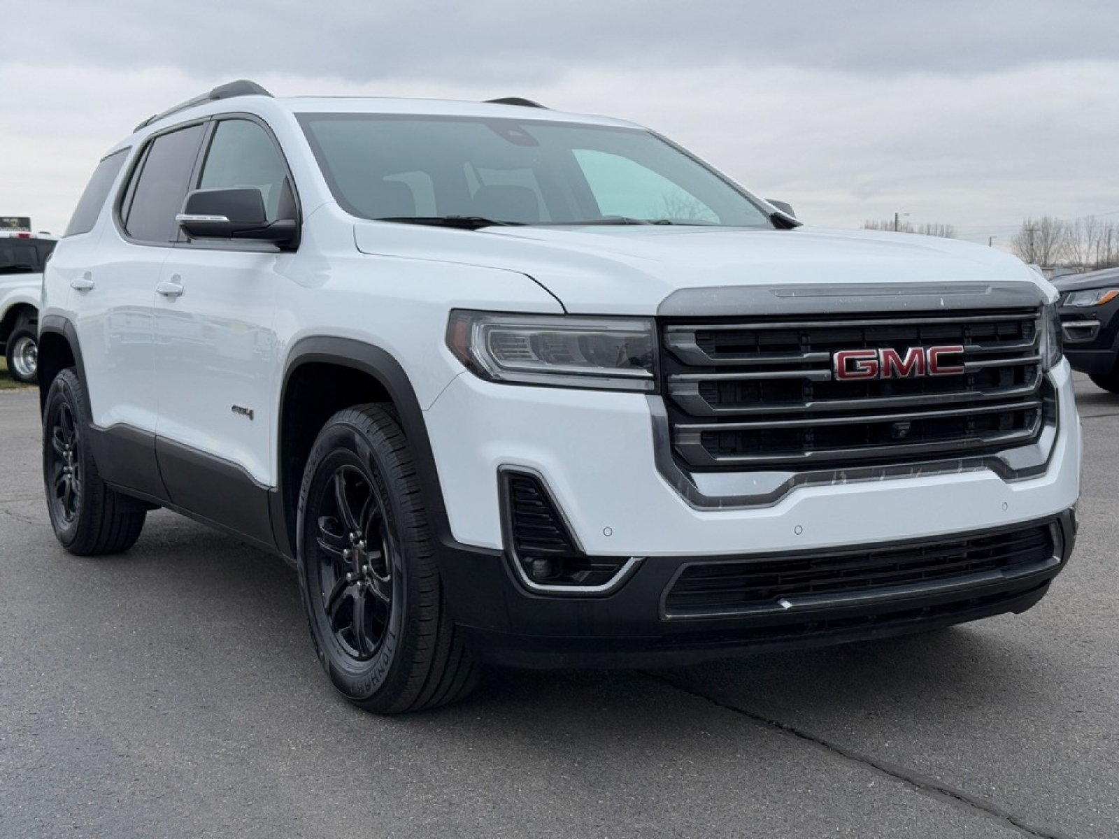 2022 GMC Acadia image