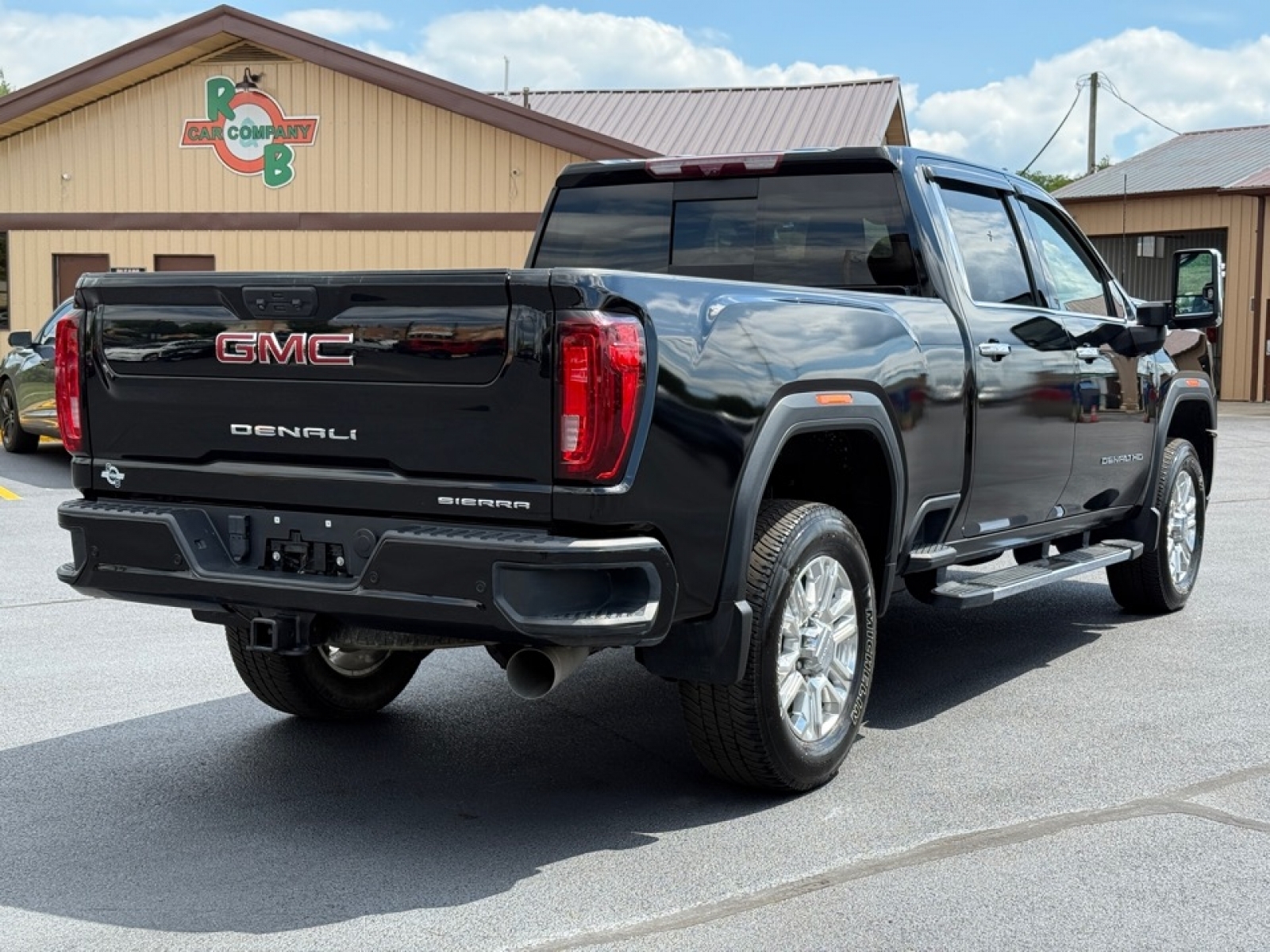 Image of 2022 GMC Sierra 2500HD 4WD Crew Cab Standard Bed Denali