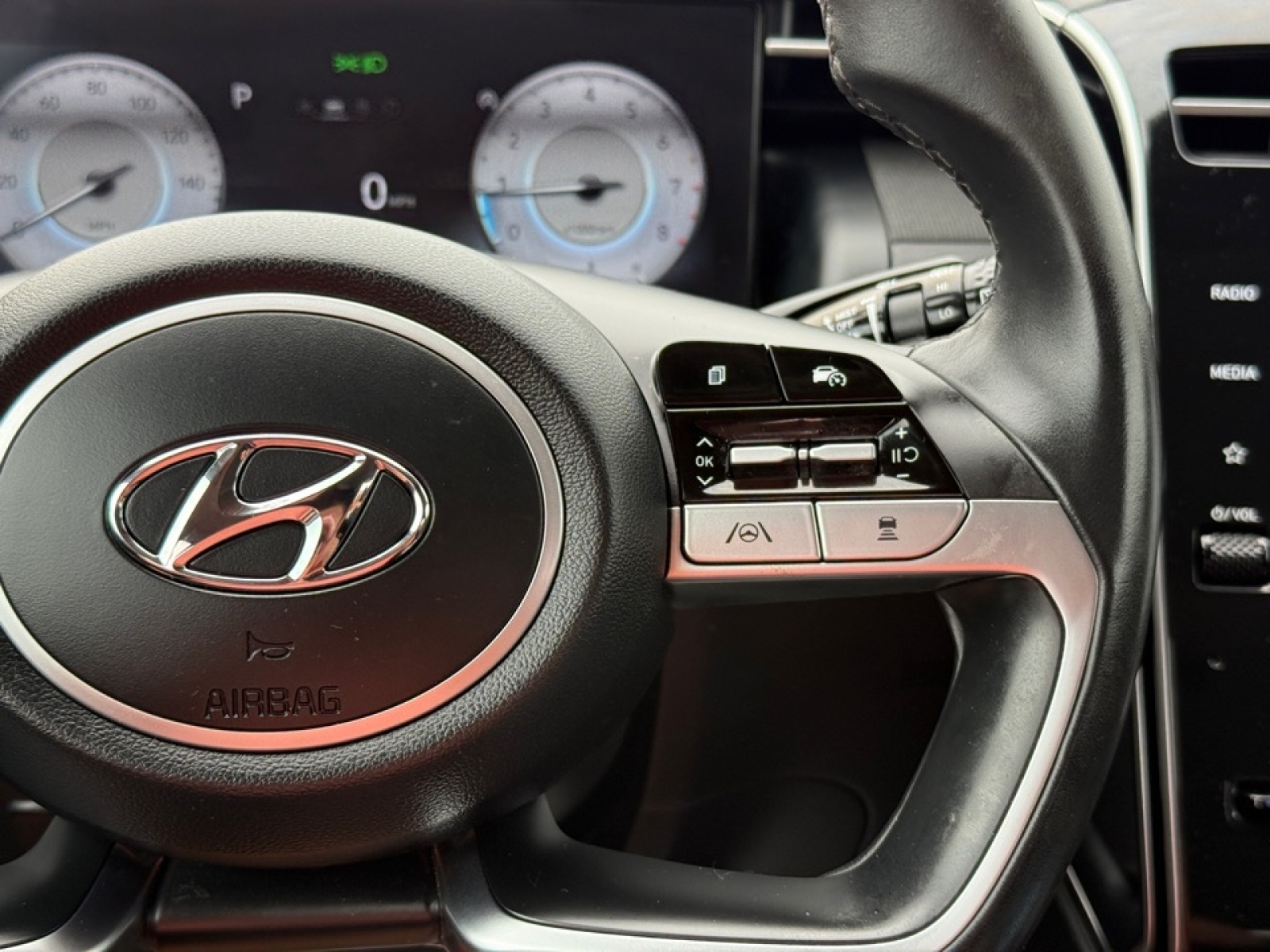 2022 Hyundai Tucson SEL, 38488, Photo