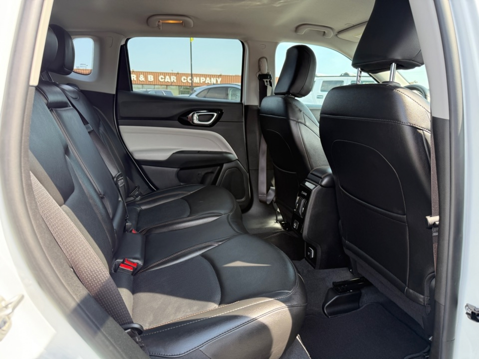 2022 Jeep Compass Limited photo 11