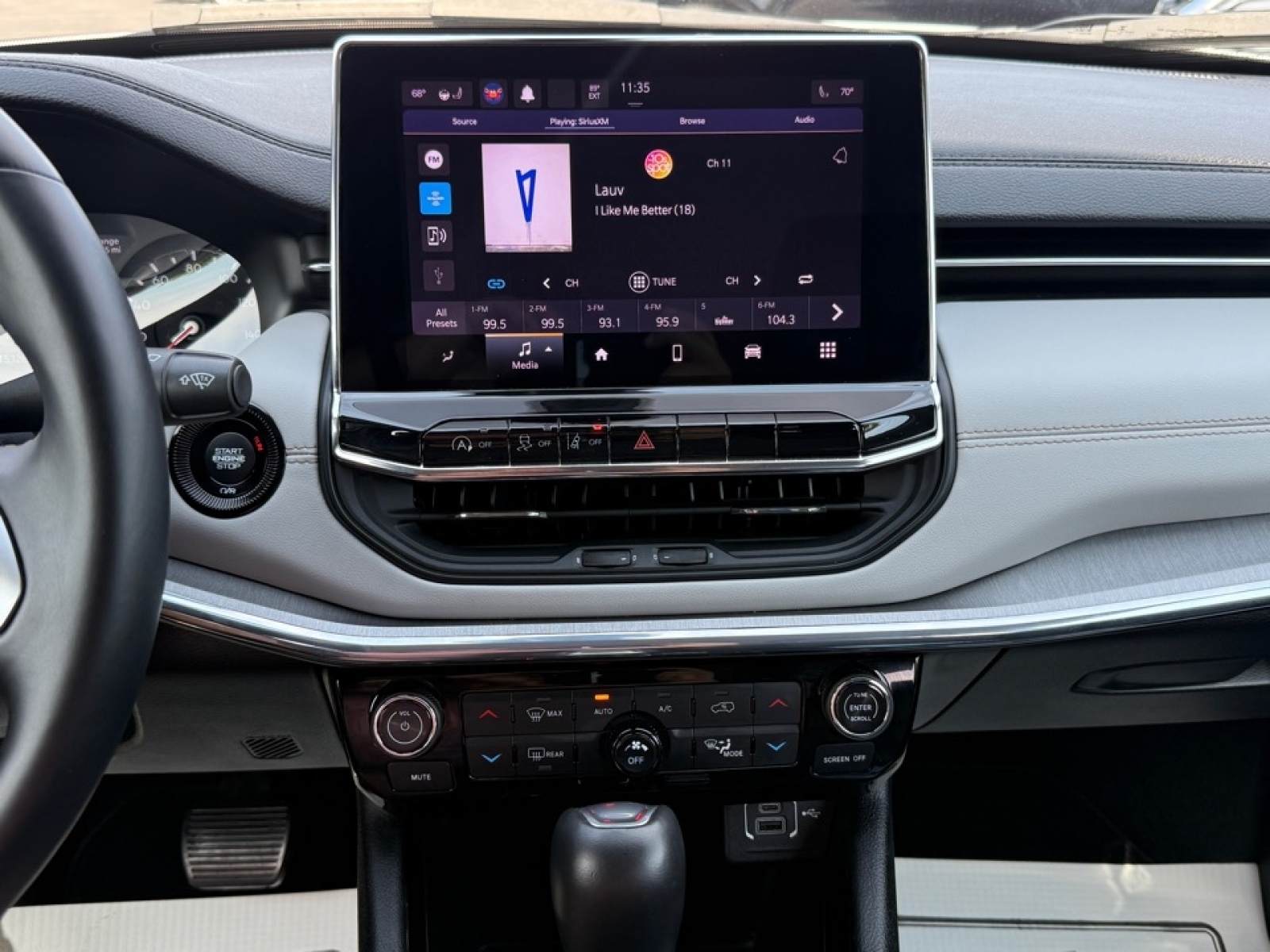 2022 Jeep Compass Limited photo 18