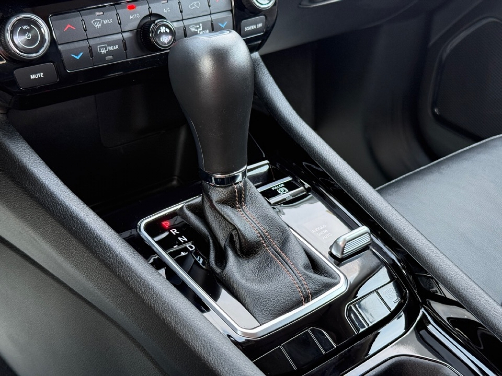 2022 Jeep Compass Limited photo 26