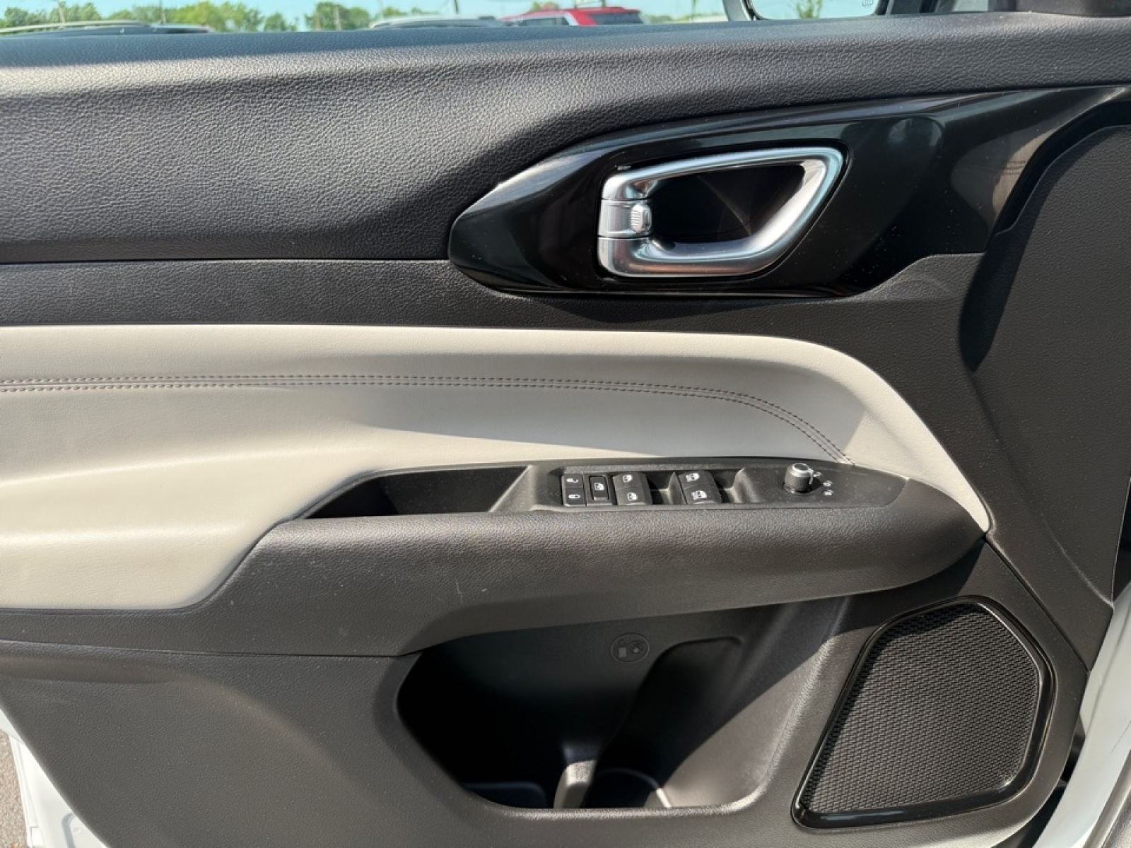 2022 Jeep Compass Limited photo 30