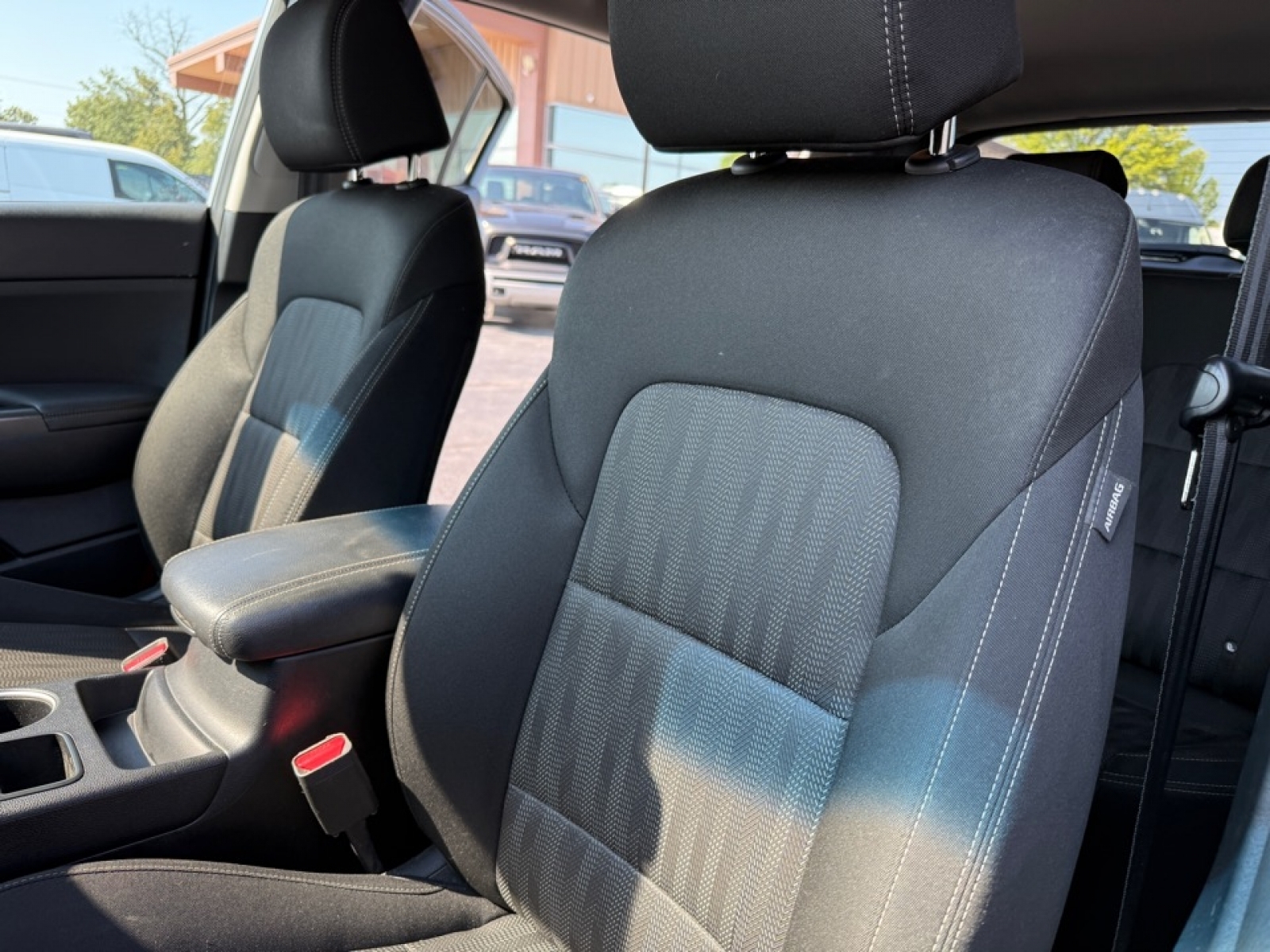 2022 Kia Sportage LX photo 14