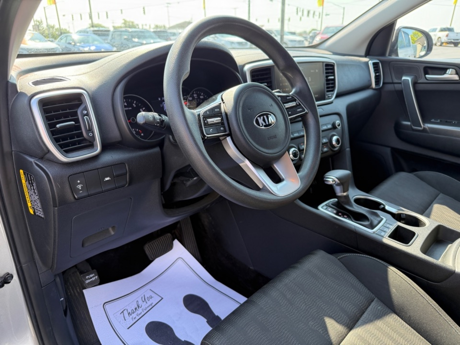2022 Kia Sportage LX photo 12