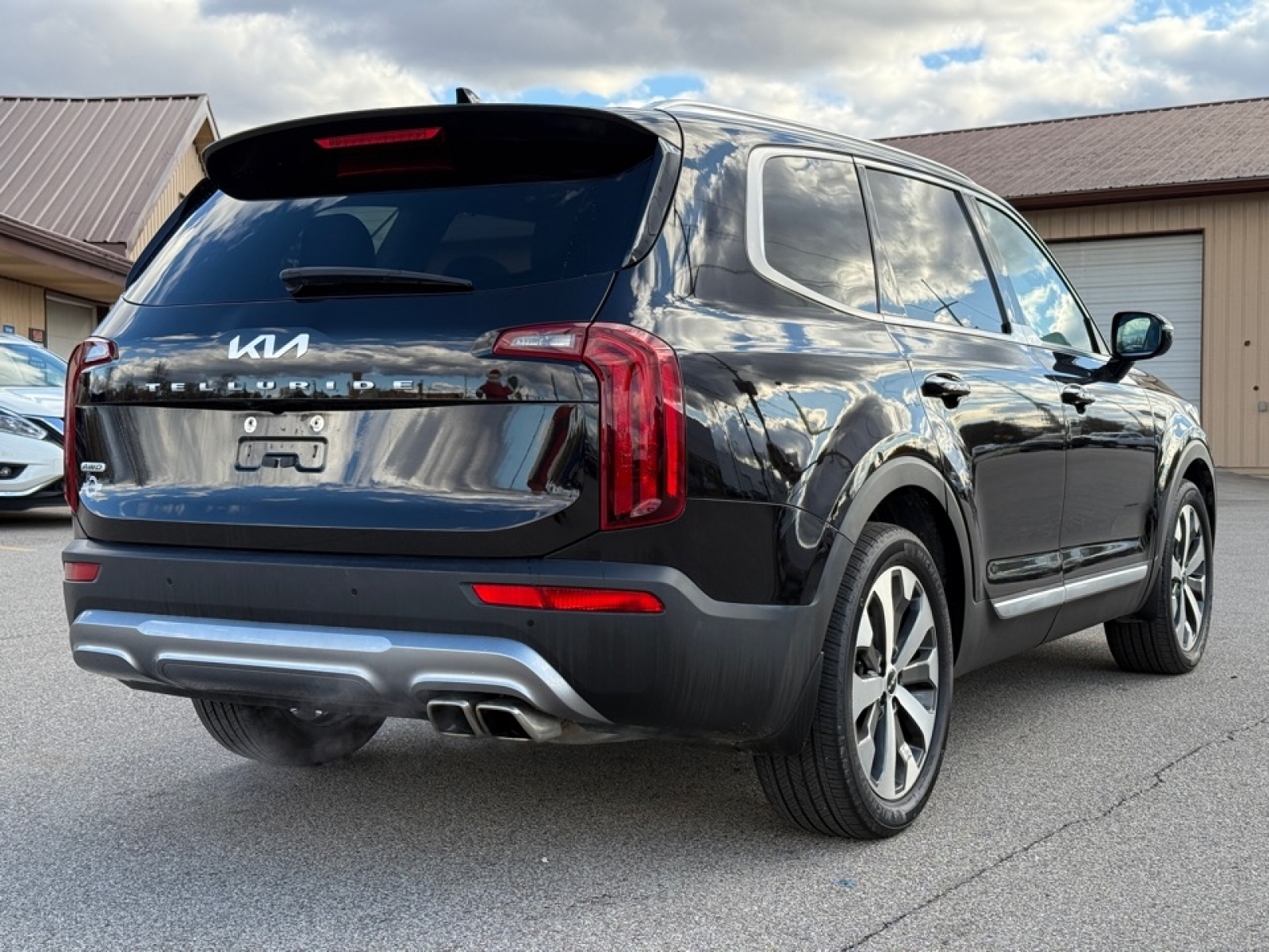 2022 Kia Telluride image