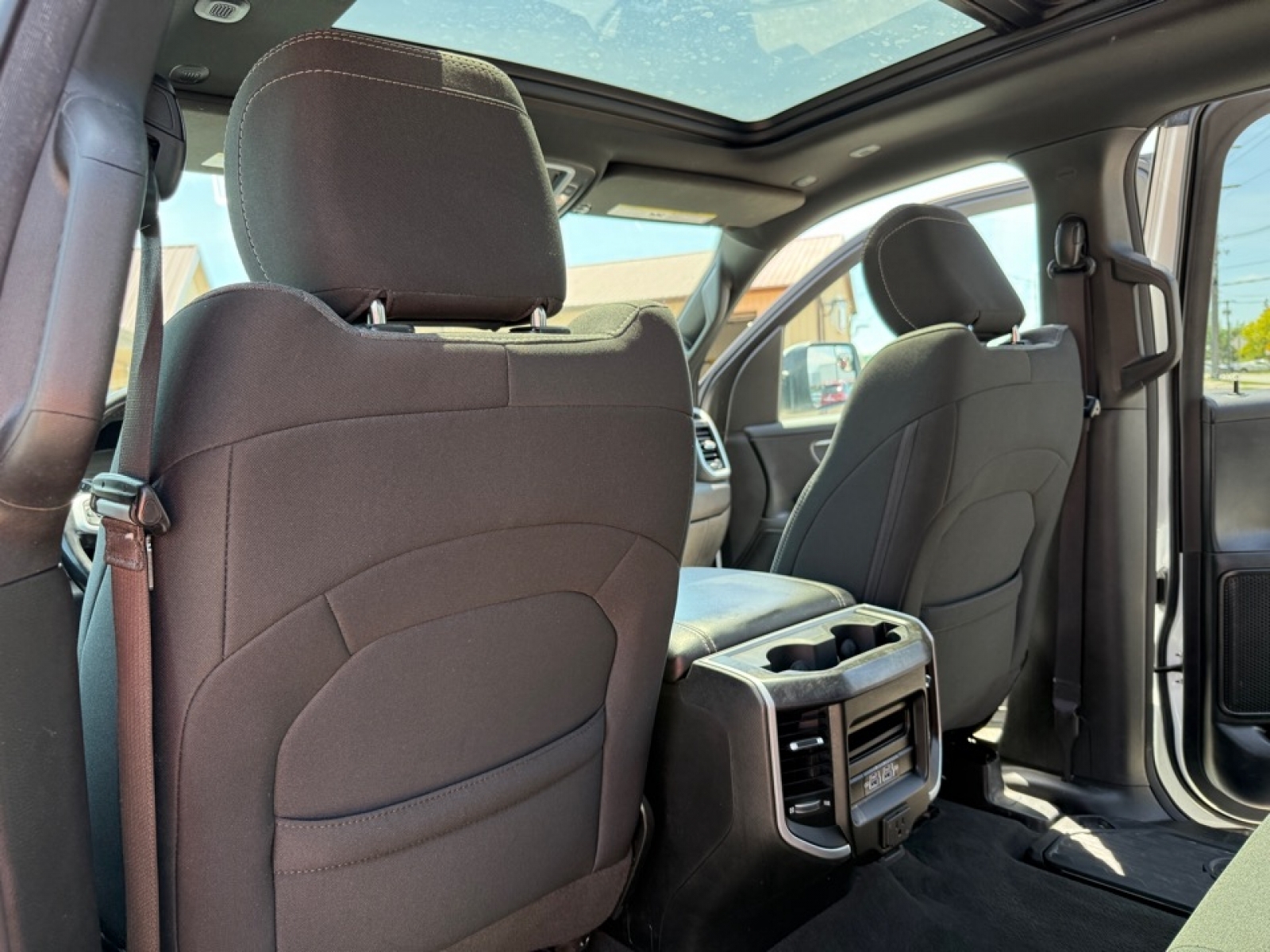 2022 Ram 1500 Big Horn Crew Cab 4x4 5'7