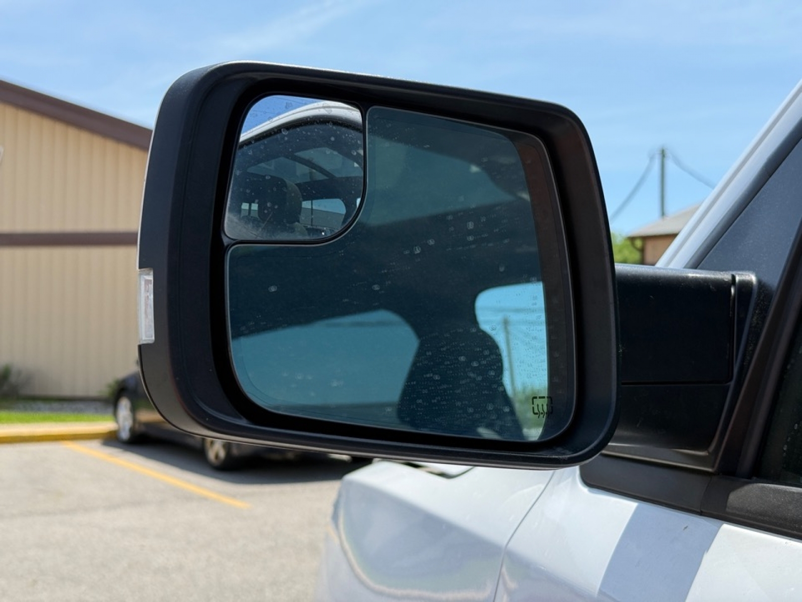 2022 Ram 1500 Big Horn Crew Cab 4x4 5'7