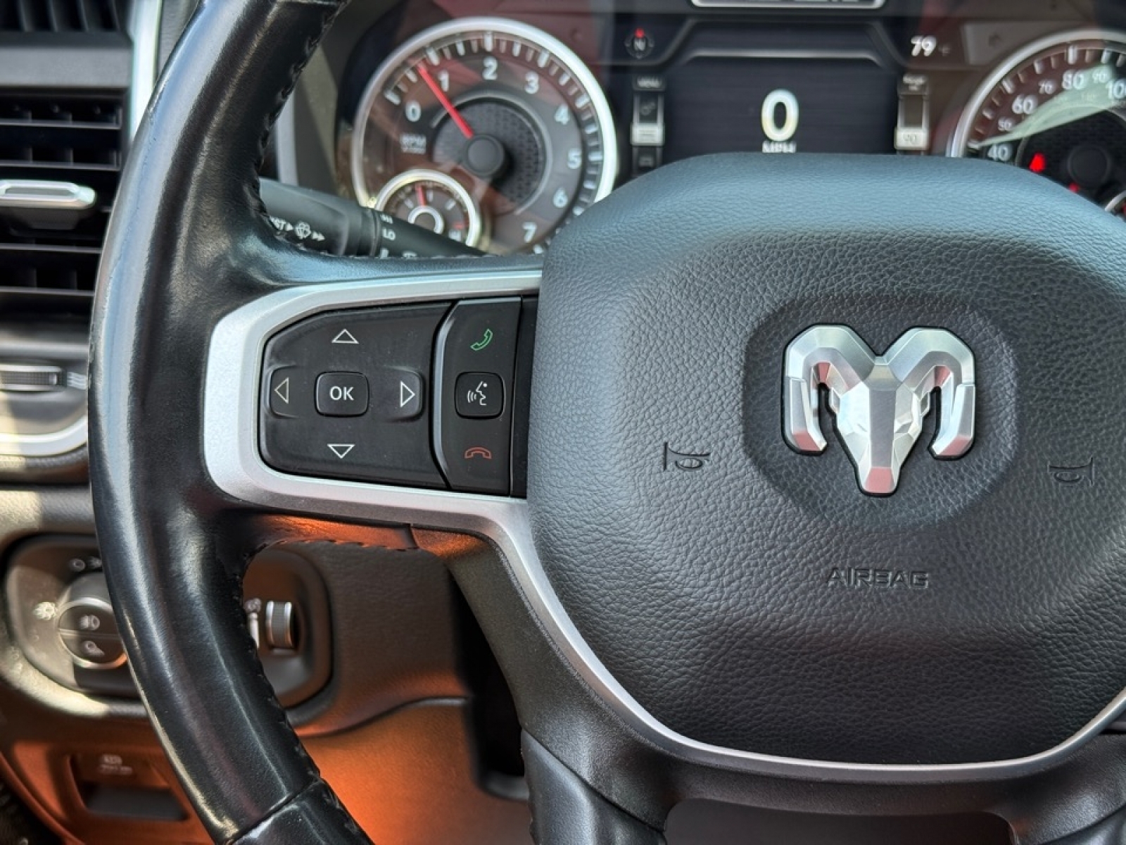 2022 Ram 1500 Big Horn Crew Cab 4x4 5'7