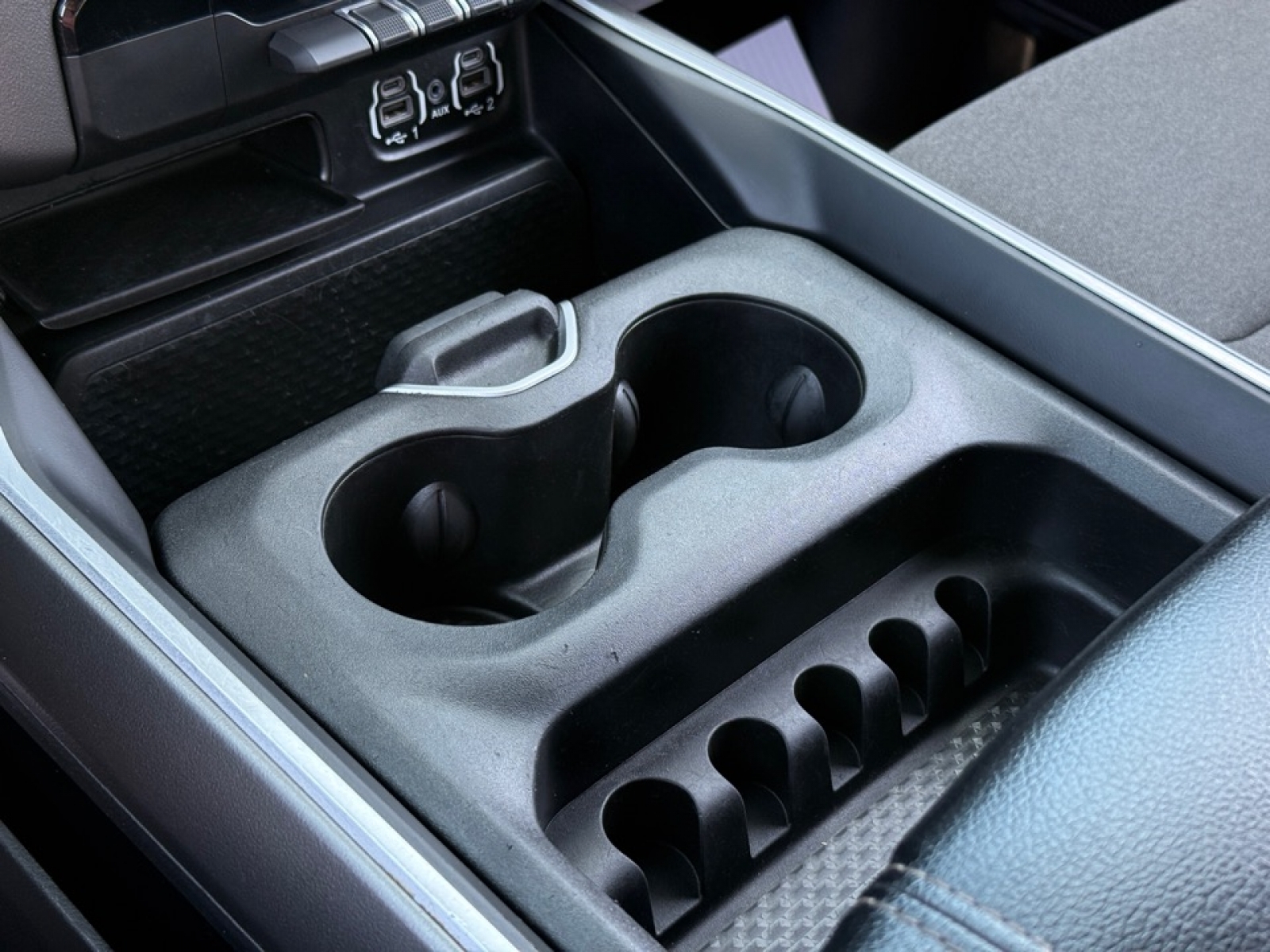 2022 Ram 1500 Big Horn Crew Cab 4x4 5'7